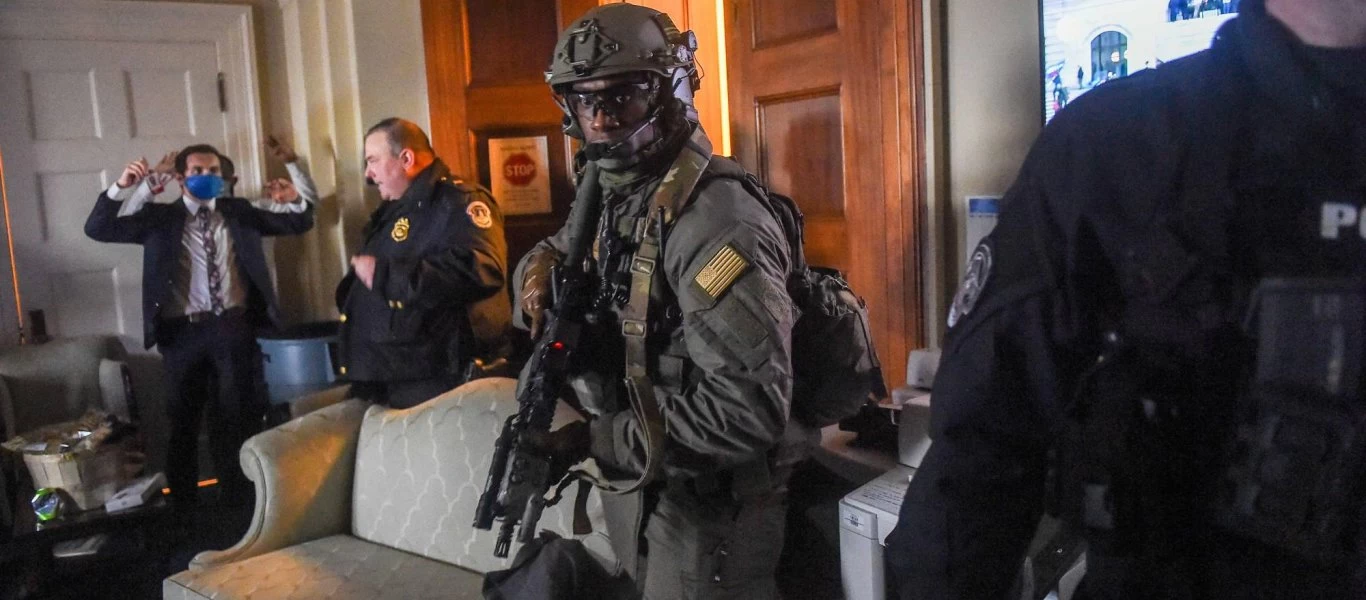 Βλέπουν «φαντάσματα» στις ΗΠΑ: Το Kογκρέσο ανέβαλλε συνεδρίαση για αύριο εξαιτίας υποθετικής απειλής